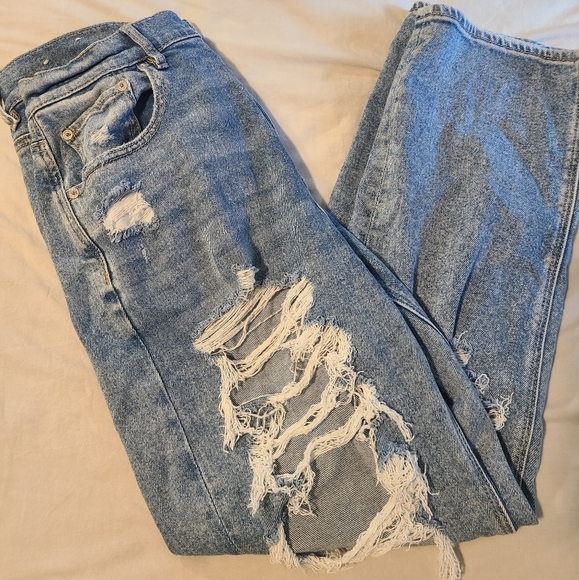 American Eagle Stretch Straight Leg Ripped Jeans 8 Regular - Picture 2 of 6
